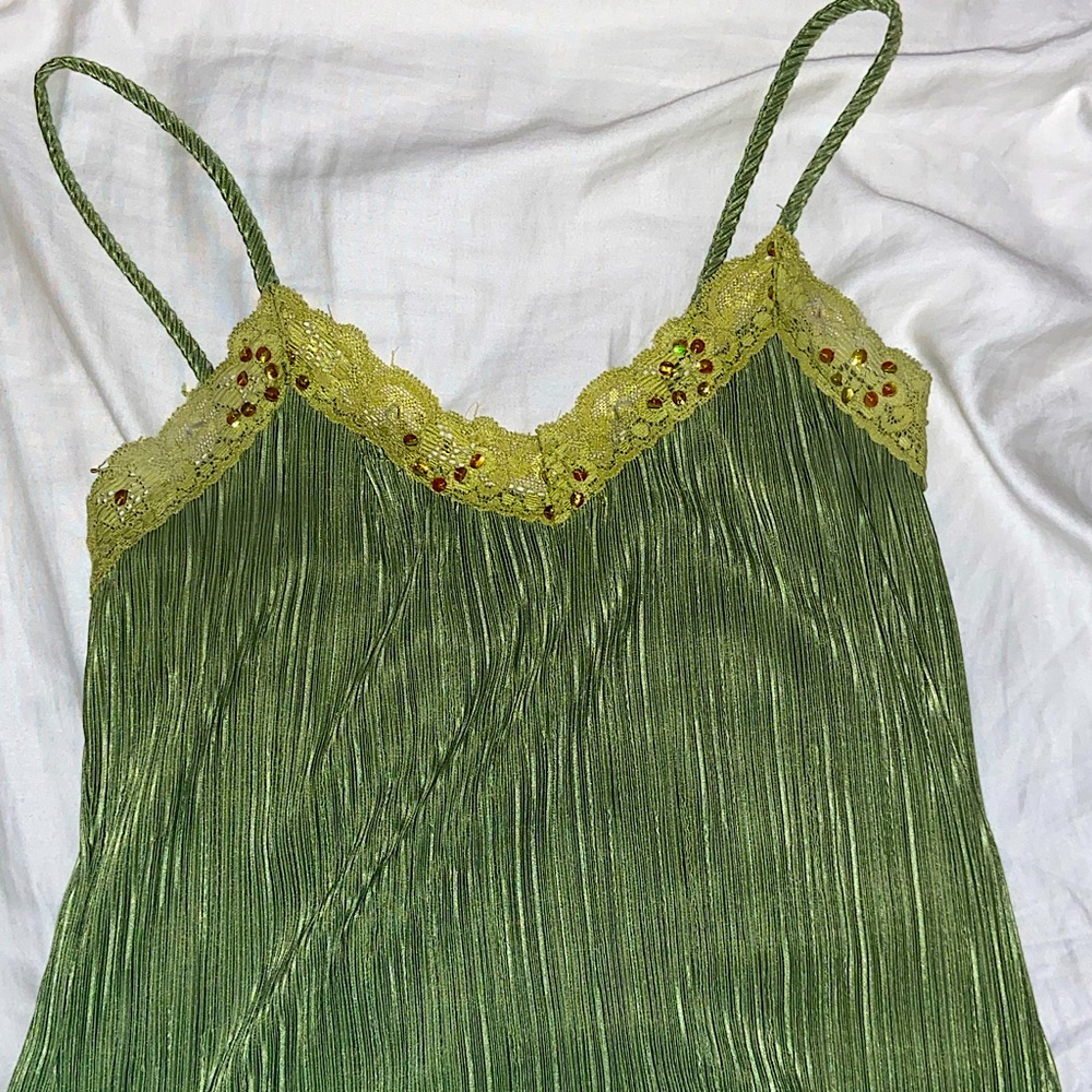 indie green top
